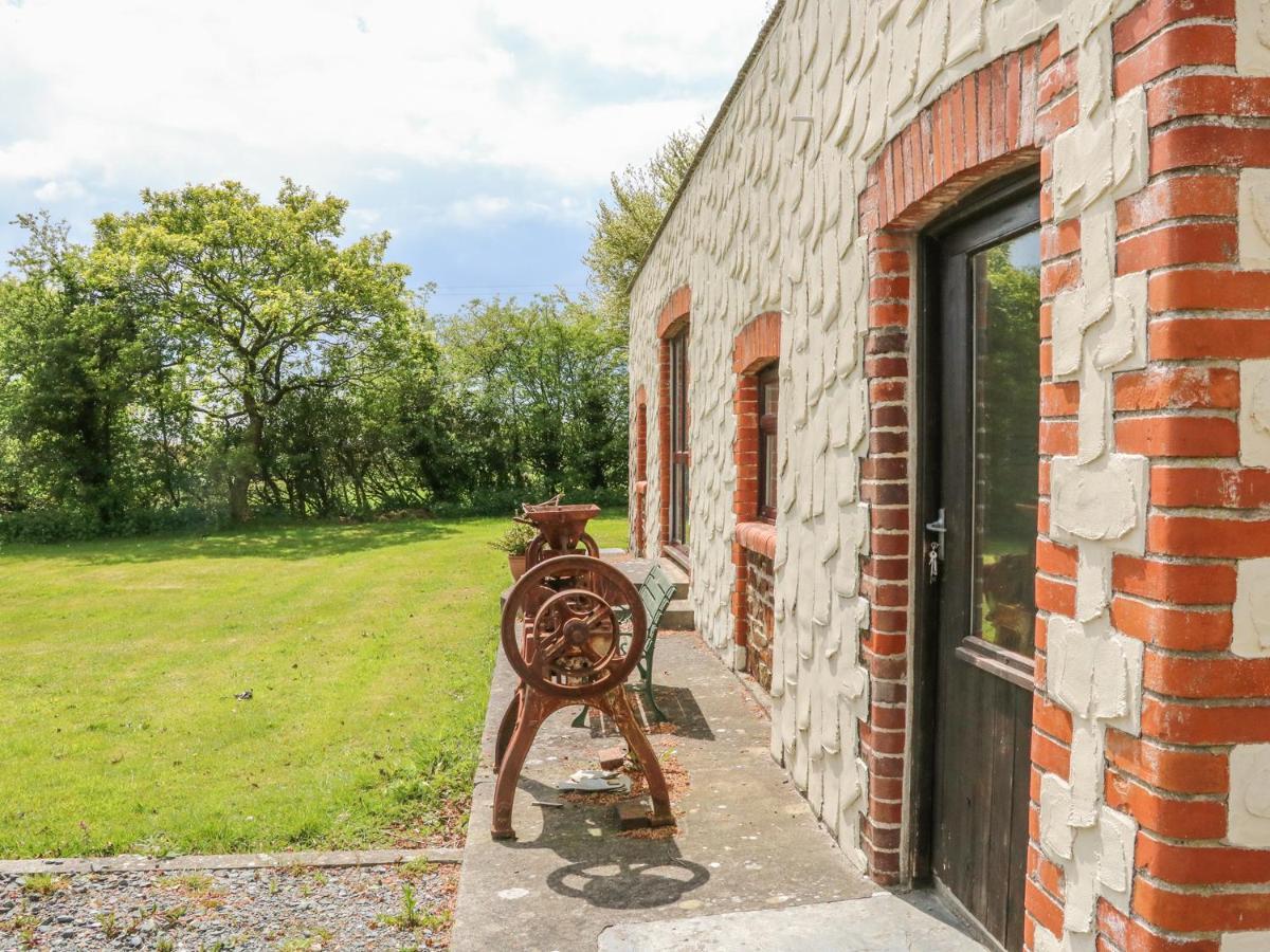 The Loft Apartment Holsworthy Exterior photo